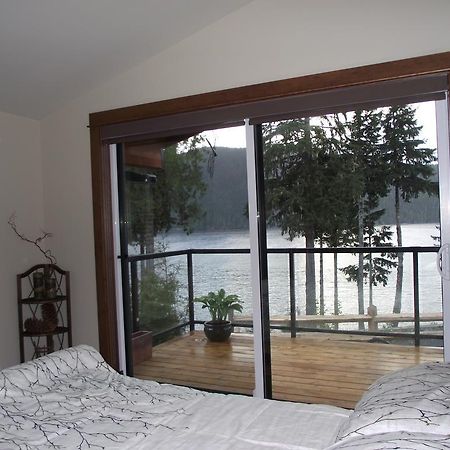 Wild Coast Chalets Port Renfrew Exteriér fotografie