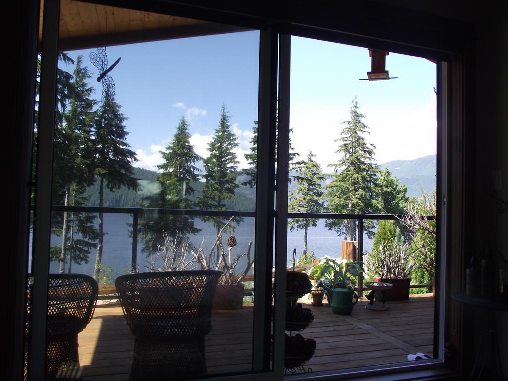 Wild Coast Chalets Port Renfrew Pokoj fotografie