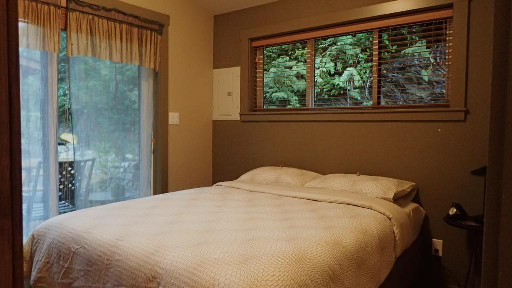 Wild Coast Chalets Port Renfrew Pokoj fotografie