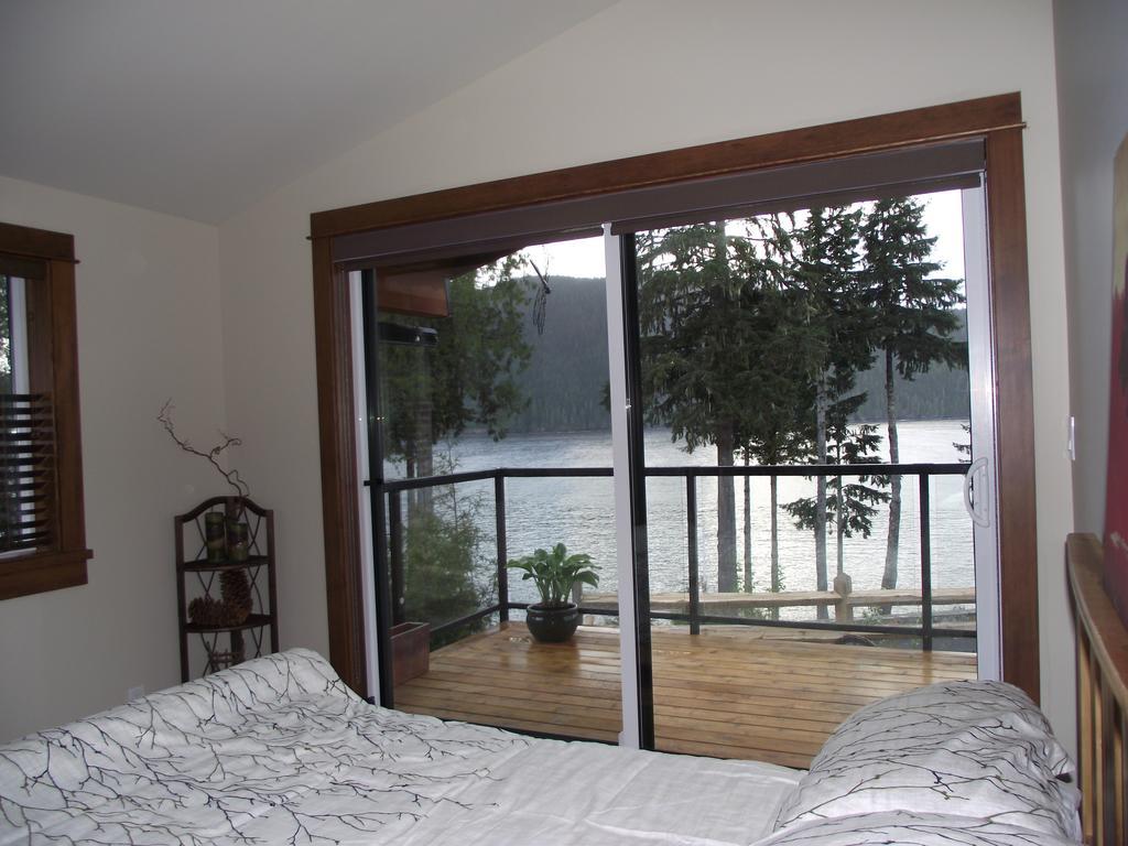 Wild Coast Chalets Port Renfrew Exteriér fotografie