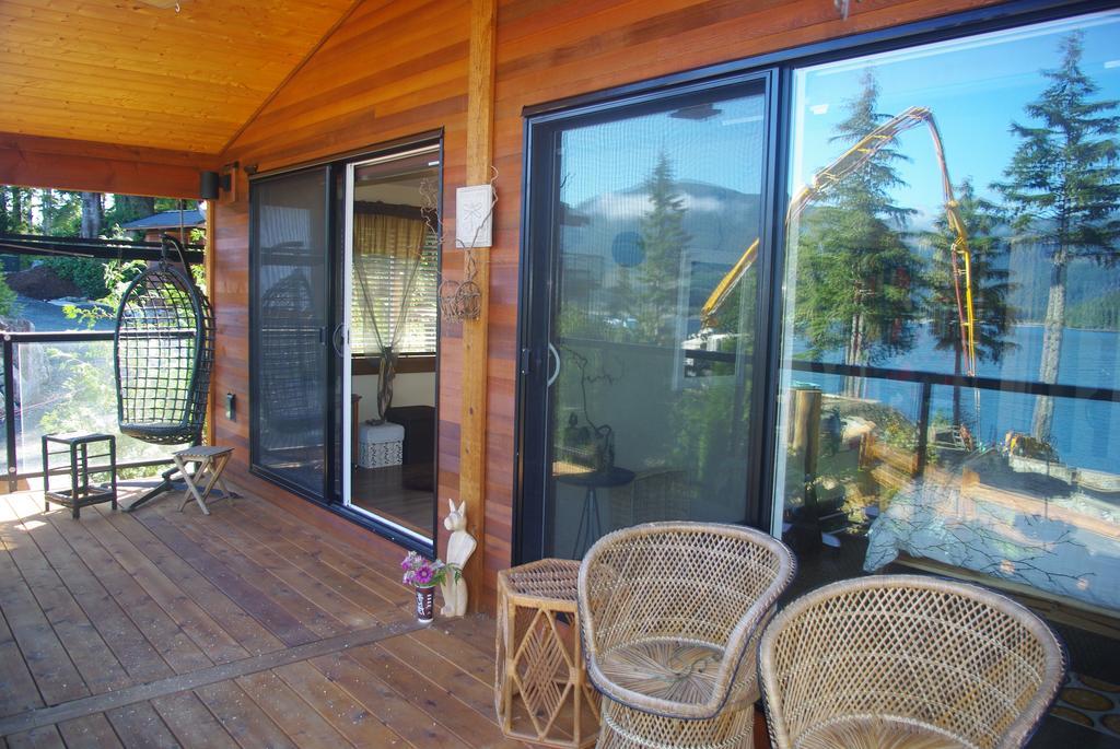 Wild Coast Chalets Port Renfrew Pokoj fotografie